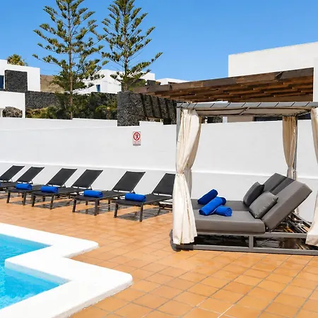 Esperanza By Villalia Con Piscina Climatizada Y Cama Balinesa Playa Blanca (Lanzarote)