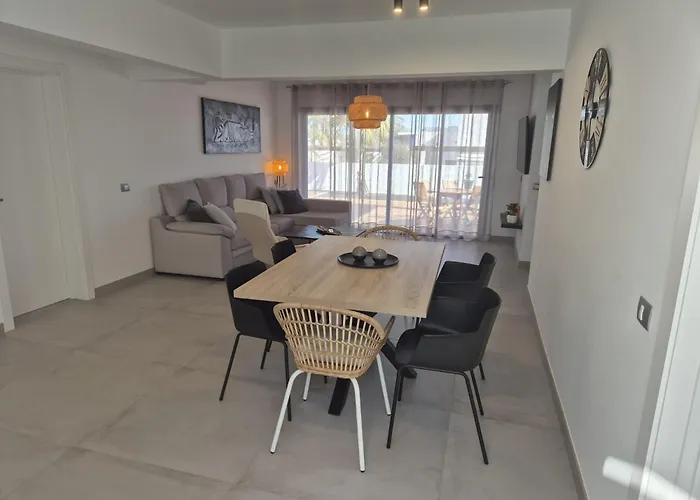 Esperanza By Villalia Playa Blanca (Lanzarote)